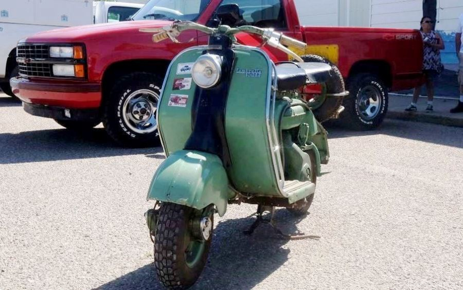 57-Lambretta-Scooter
